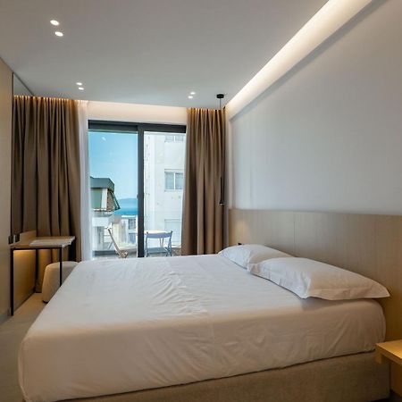 Austin Boutique Hotel Sarandë 外观 照片