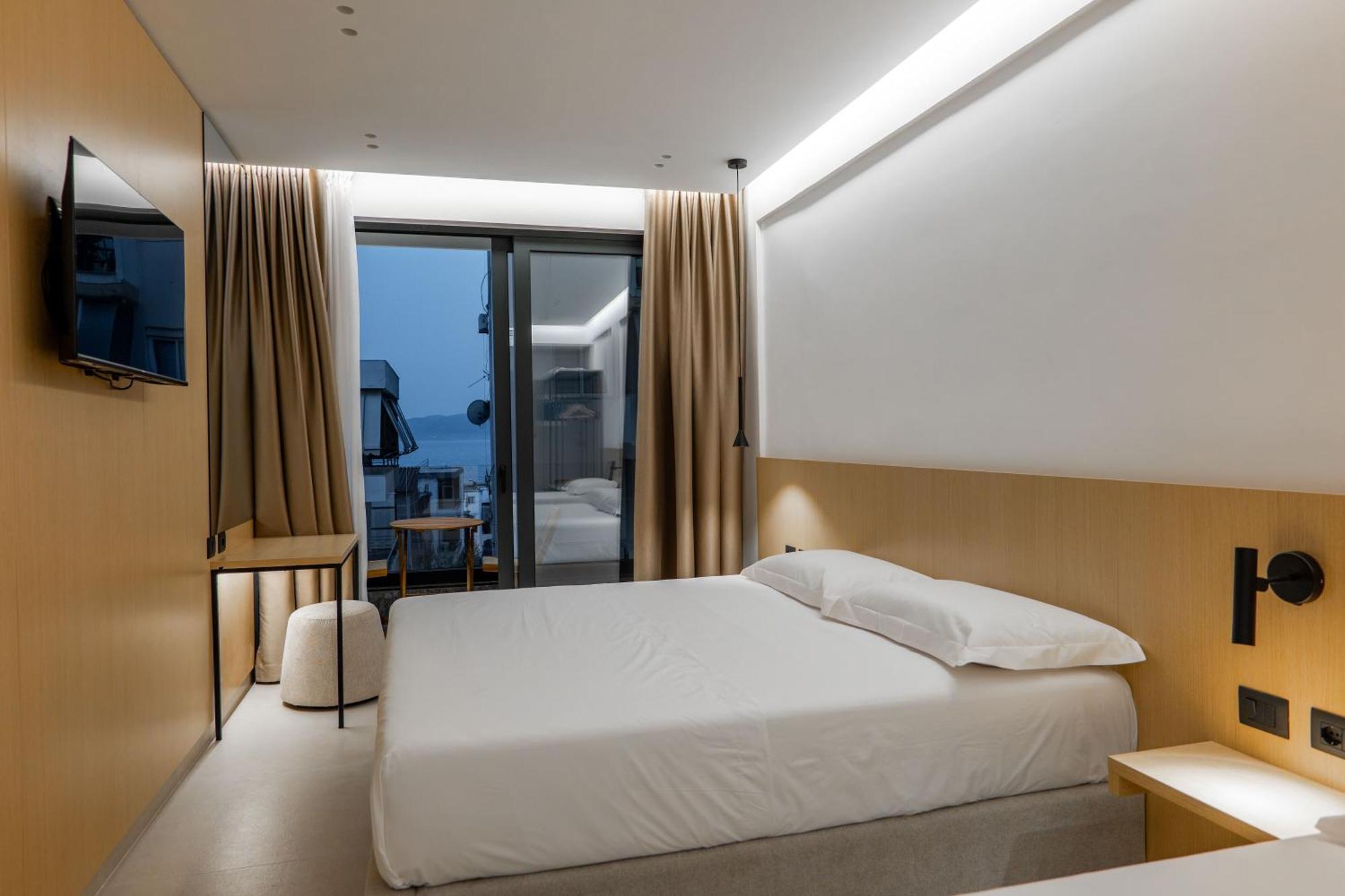 Austin Boutique Hotel Sarandë 外观 照片