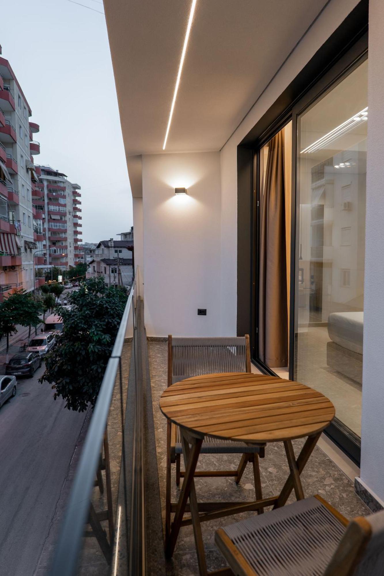 Austin Boutique Hotel Sarandë 外观 照片