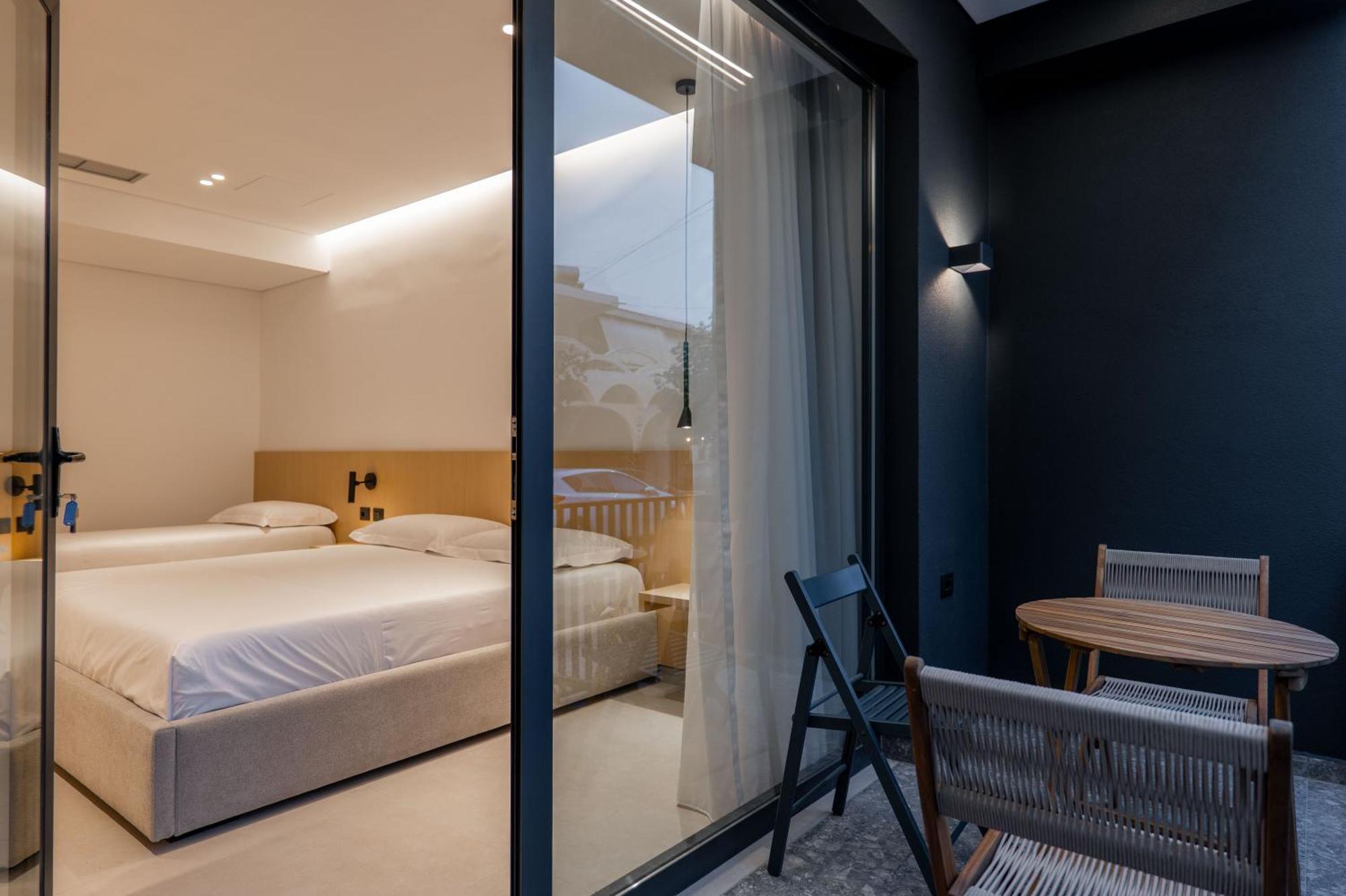 Austin Boutique Hotel Sarandë 外观 照片