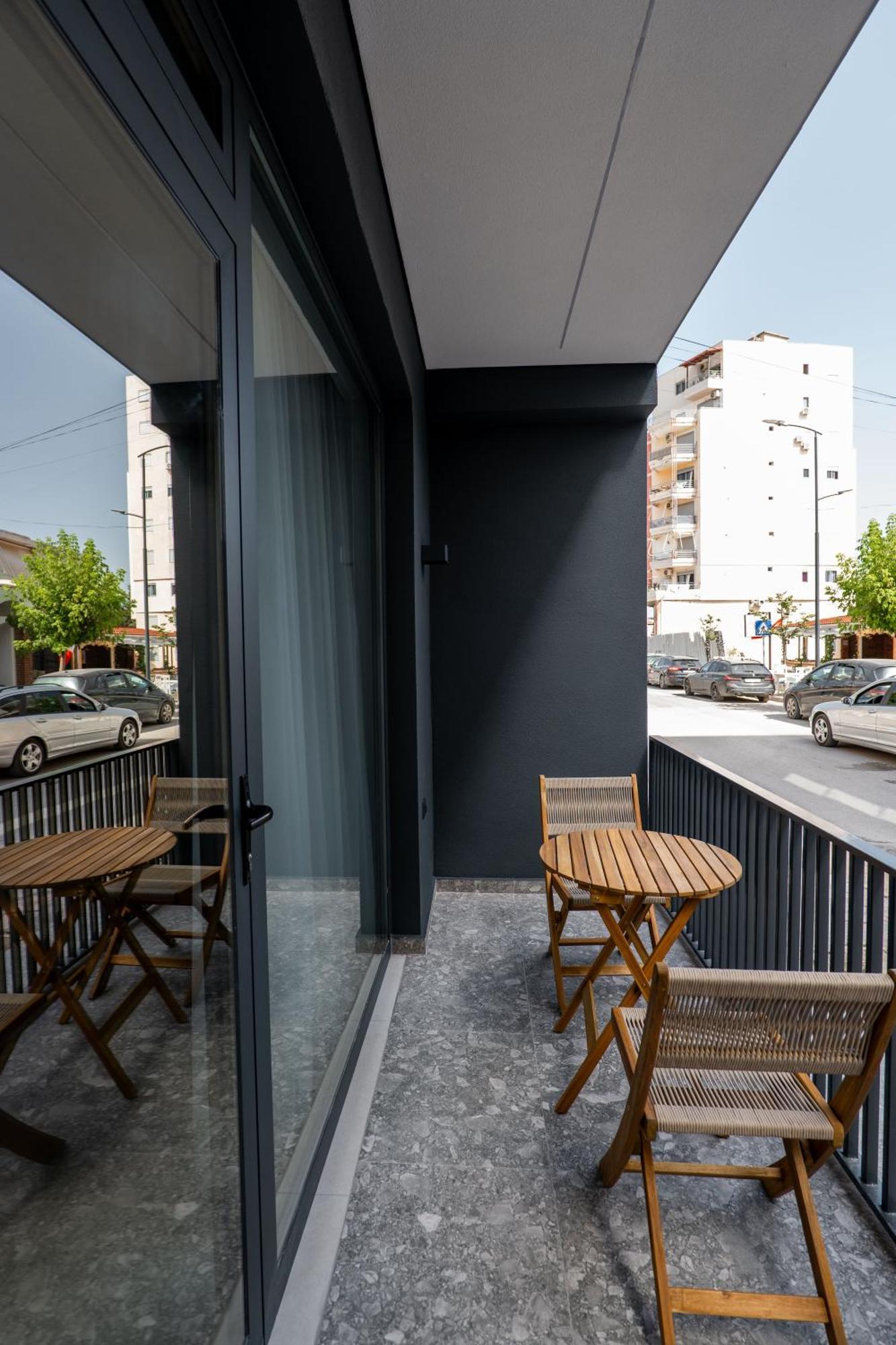 Austin Boutique Hotel Sarandë 外观 照片