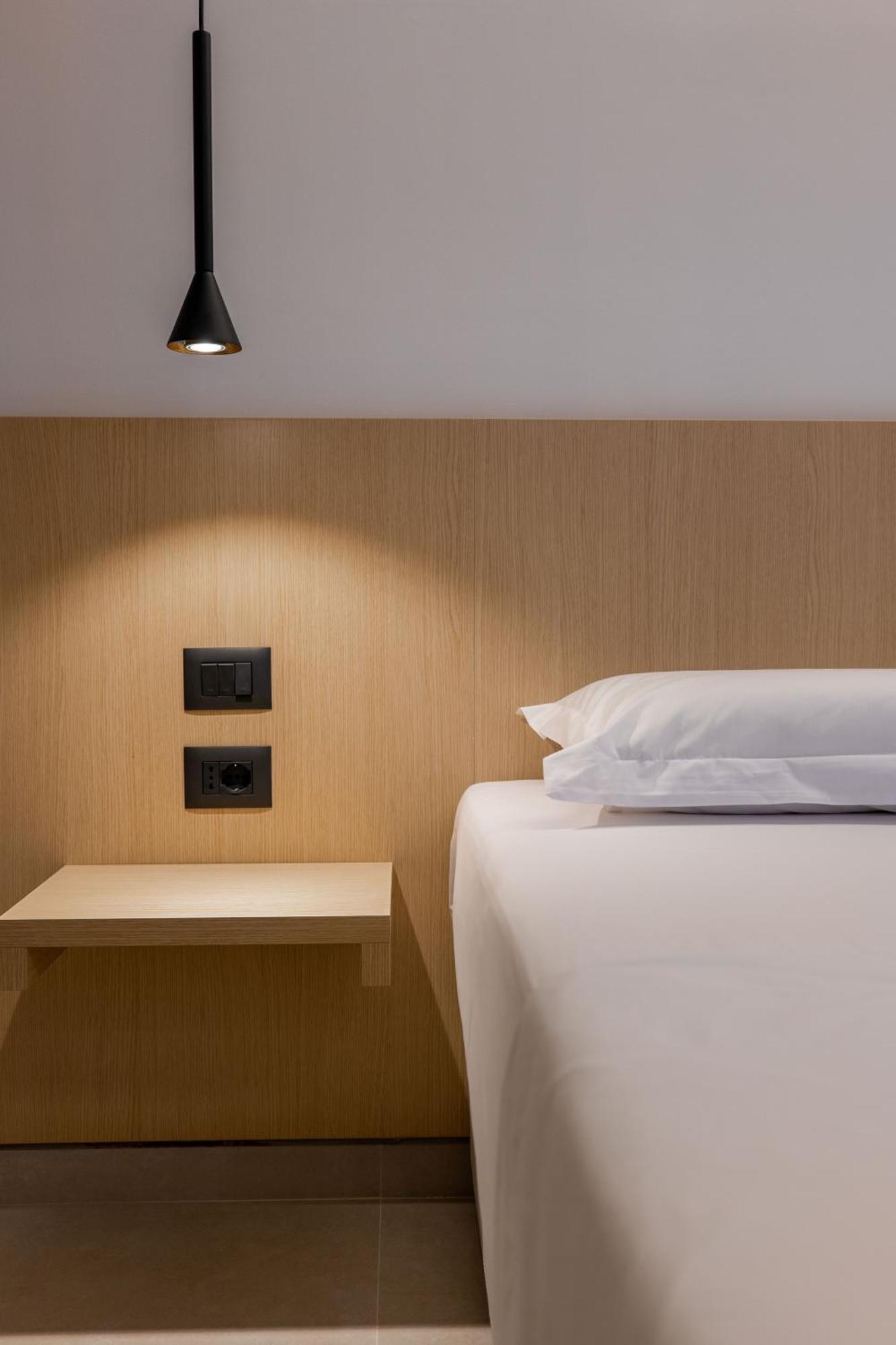 Austin Boutique Hotel Sarandë 外观 照片