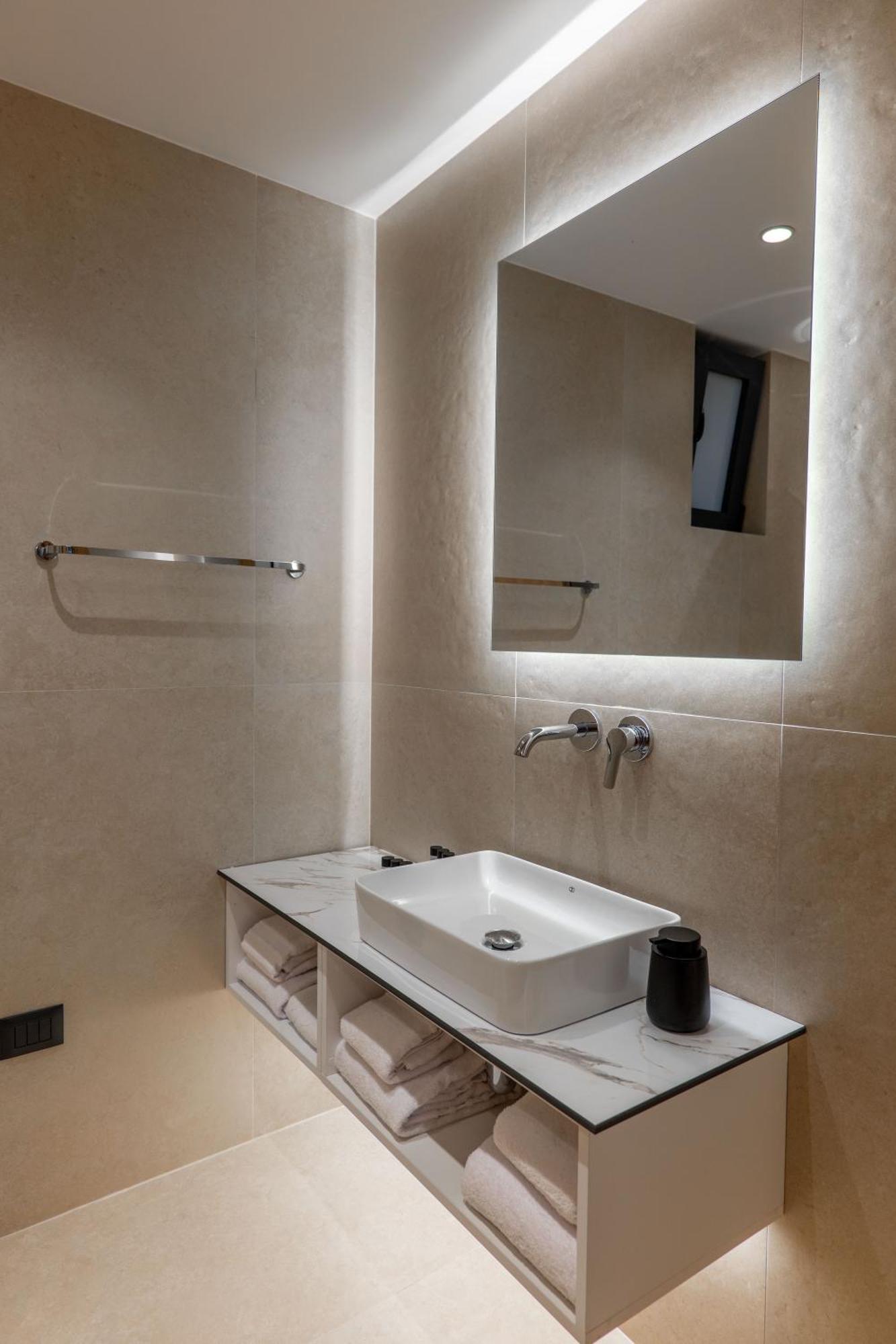 Austin Boutique Hotel Sarandë 外观 照片