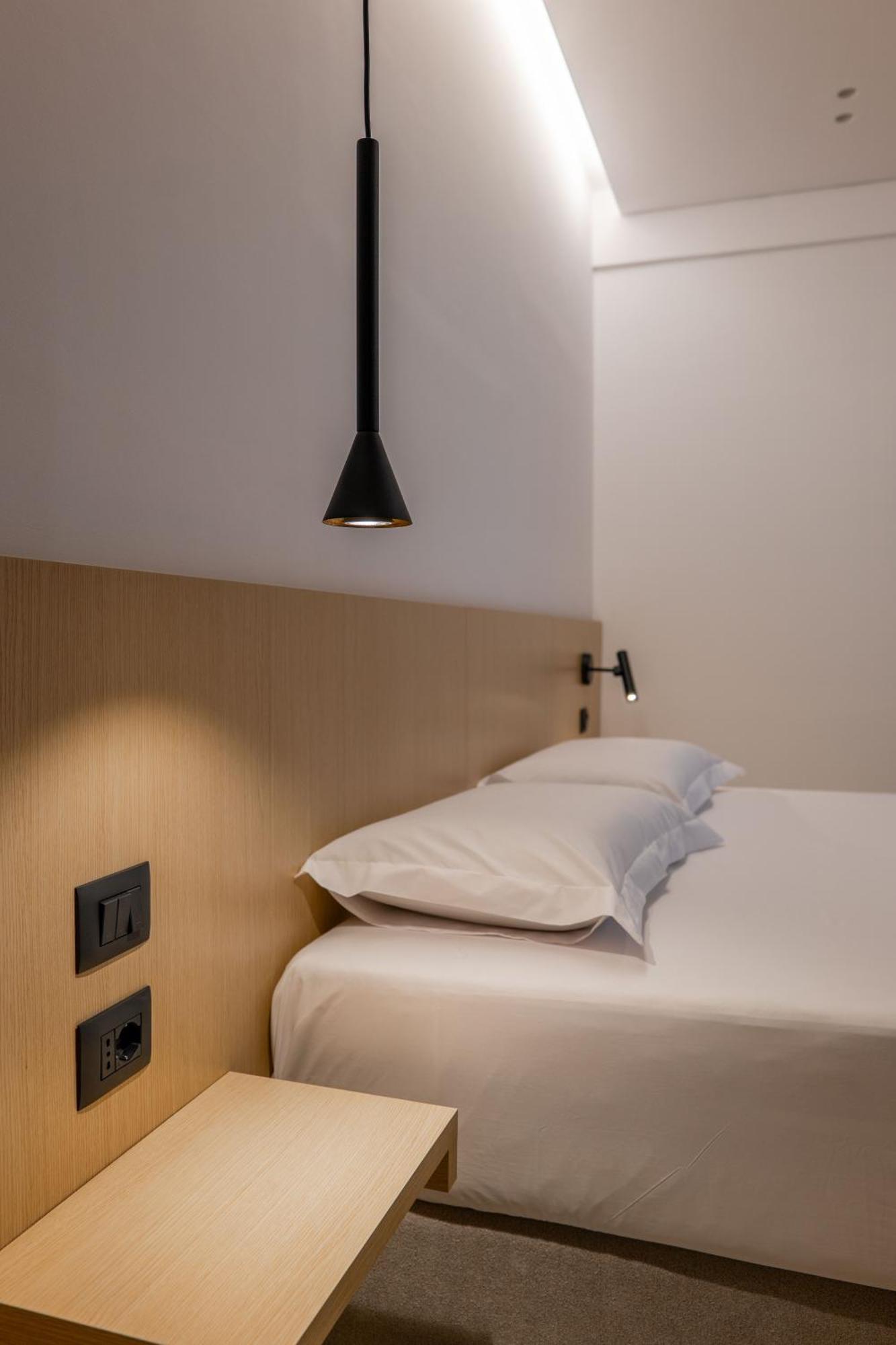 Austin Boutique Hotel Sarandë 外观 照片