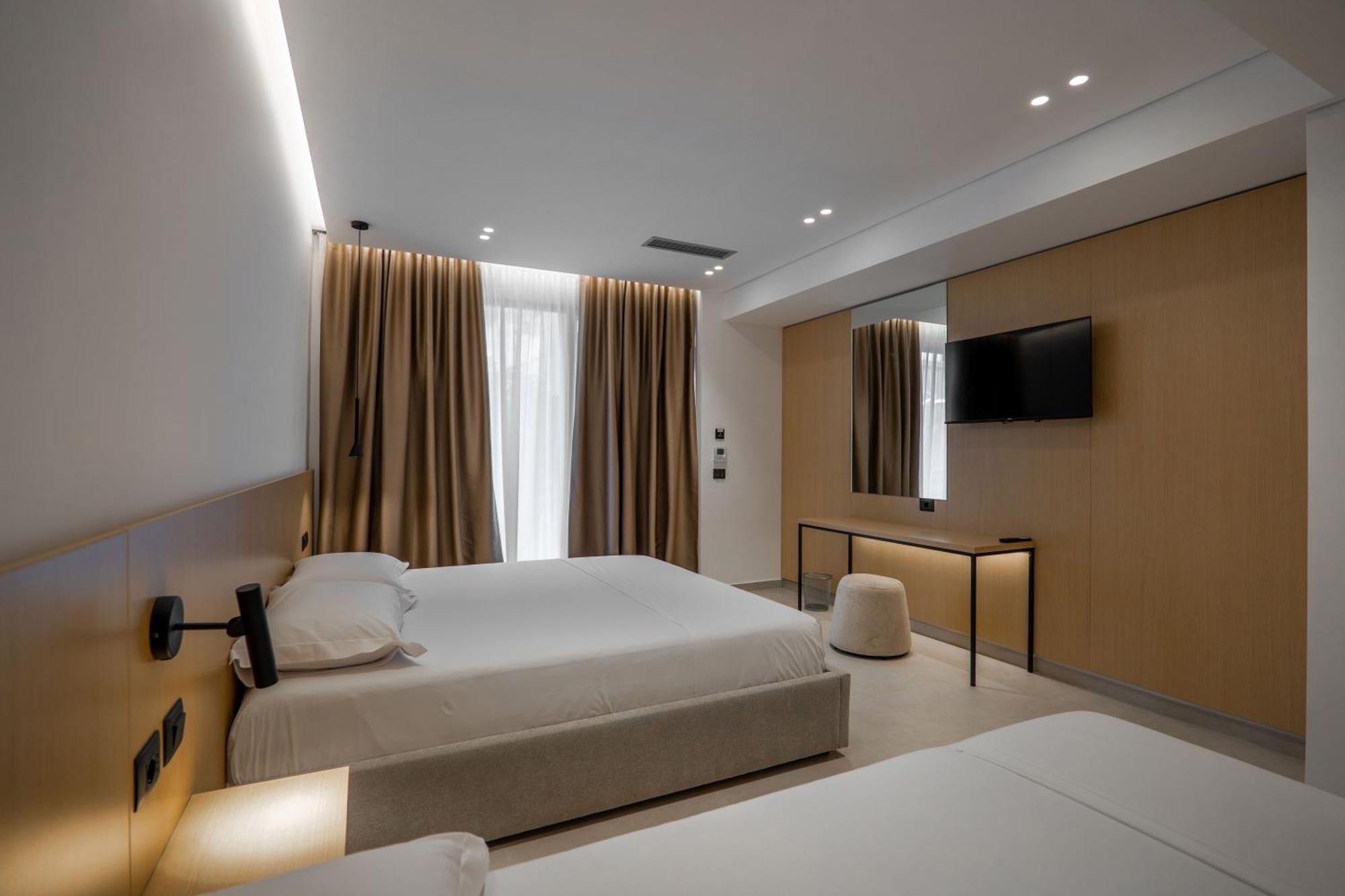 Austin Boutique Hotel Sarandë 外观 照片