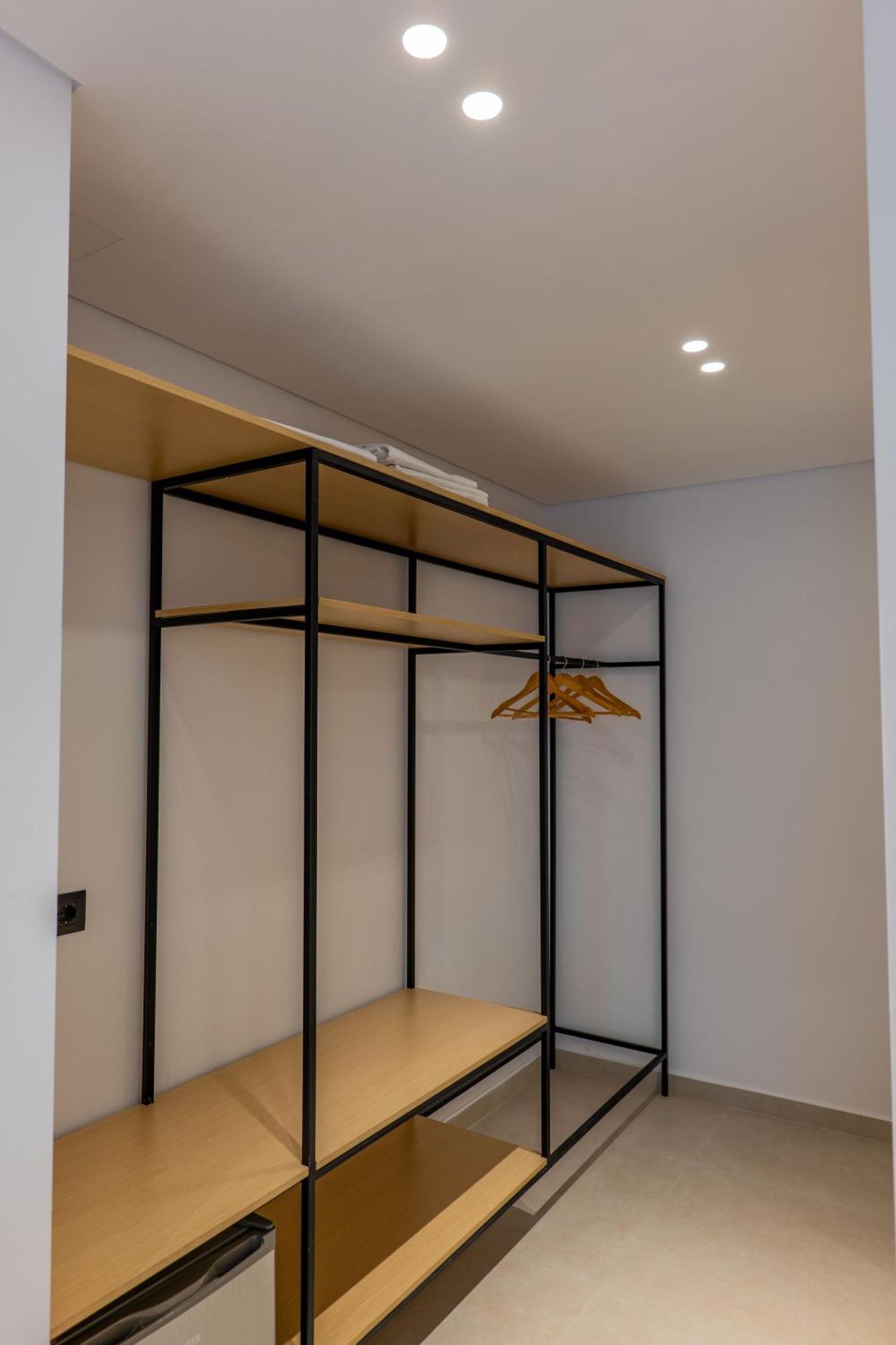 Austin Boutique Hotel Sarandë 外观 照片